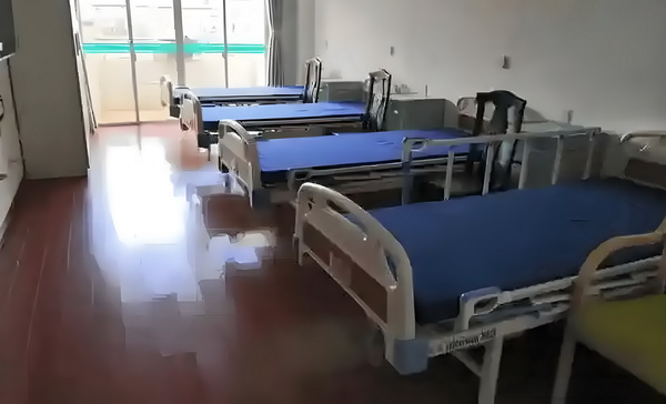 《灼灼韶华》6个男人喜欢康二妞，错过了最爱她的，选上的狠又渣